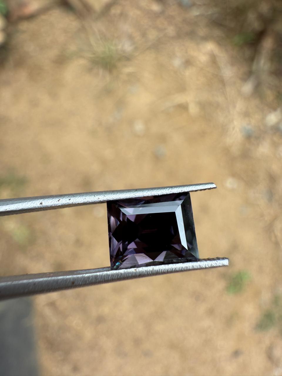 Natural Spinel – 2.10 Carats – Loupe Clean